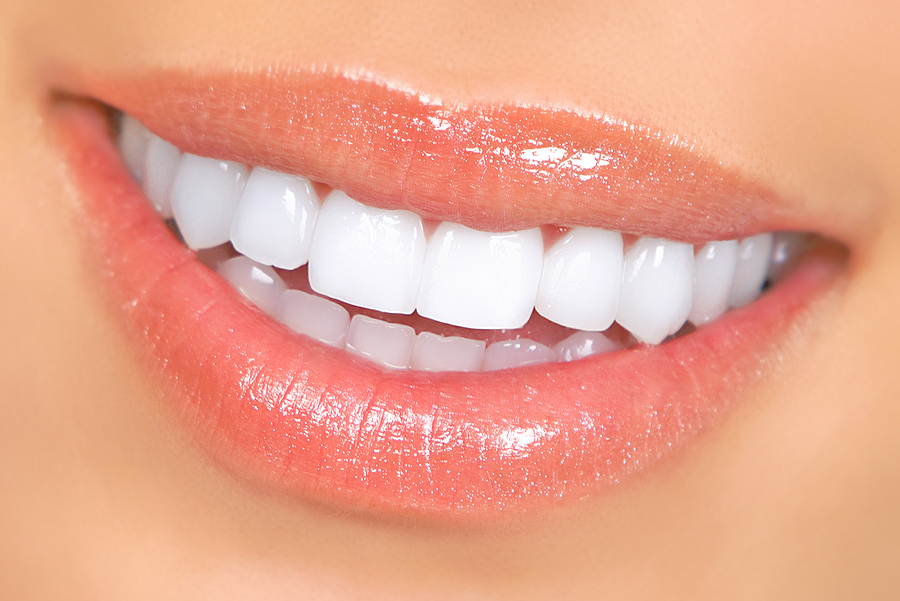 4 Best Cosmetic Dental Procedures That Brighten Your Smile